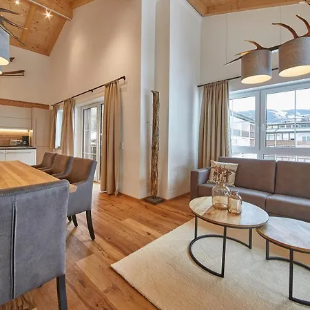 Residenz Der Wieshofer Apartment Saalbach-Hinterglemm